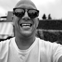 Made by Ricky Balboa  /Symptome/ Bookwood Studio's