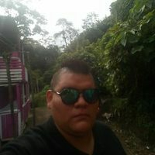 Carlos Velasco’s avatar
