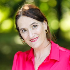 Dorine Holman
