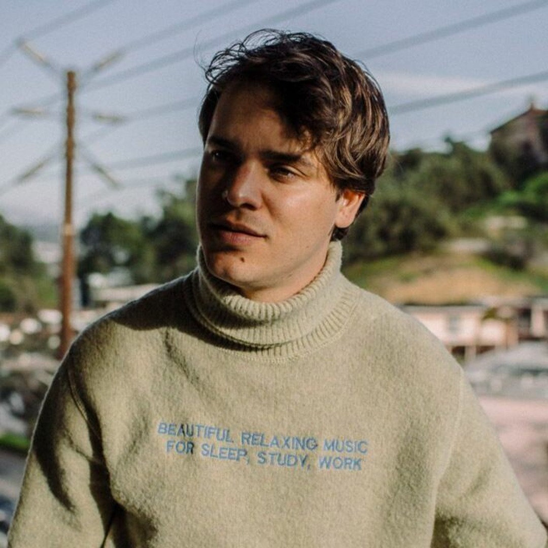 gabriel さん、 AUTHENTIC Gabriel Plush 13