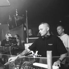 Girls Like You Do The Lamour Toujors (Mashup Bootleg)
