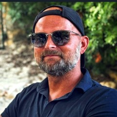 𝑴𝒂𝒓𝒕𝒊𝒏 𝑩𝒆𝒚𝒆𝒓𝒔𝒅𝒐𝒓𝒇