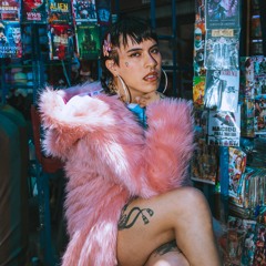 kiya ♡☾☆ ₉₉₉