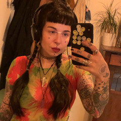 Lloreleey