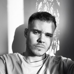 SIMON QUEDA