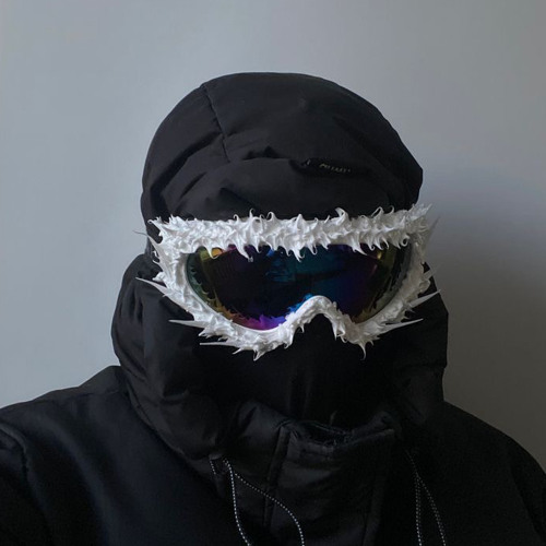 STRUCT / UdieNnx, MTH