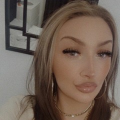 𝓜𝒶𝔁𝓲𝓃𝓮 𝓢𝓊𝓻𝓰𝓮𝓃𝓸𝓻 💋👑