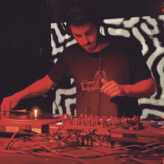 Alejandro Hassanías