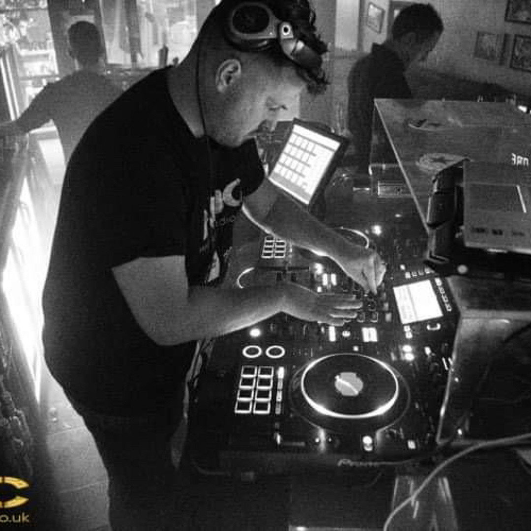 Stream DJMoll music | Listen to songs, albums, playlists for free on ...