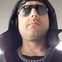 RICHO/ COOLHANd LUKe.