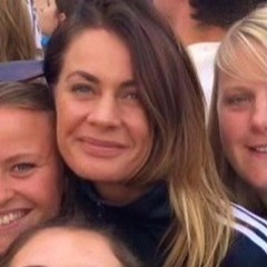 Beki Confetti Petals