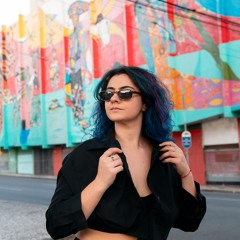 Nayana Zambonin