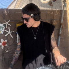 DJ H3ekz