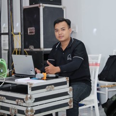Dĩ đen