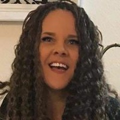 Priska Jenny Papa