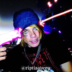 Crashlately(@riptisavery)