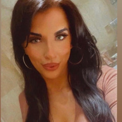 Lori ___b