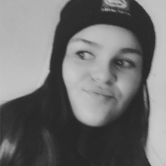 Chloe Flavel