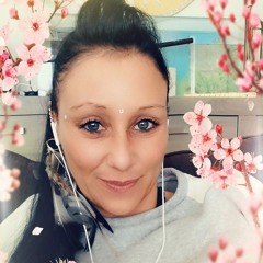 Kelly  dorine Maekelberg