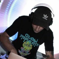 invaderanton570