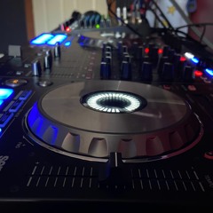 DJ XClusivo Official