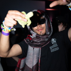 Clout Mike