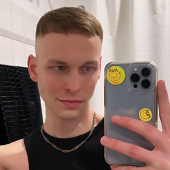 Alec Mau