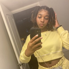 ♥☆It be tht pretty mf ari☆♥