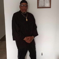 Dr.Rabbi Zachery  Mckiver