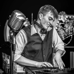 Artem Uzunov - It's Time to Play (Dr. Cooper Remix)