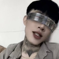 QUỐC DUY LÂM
