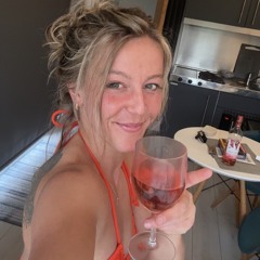Teia Dickson