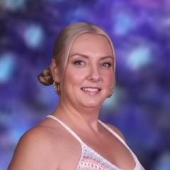 Deb Durdin - dj/music producer