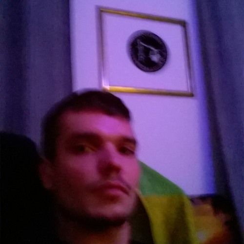 DJ_bong_face_sitting’s avatar