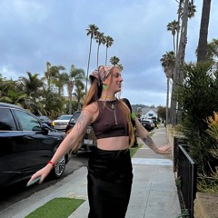 Olivia Holiday