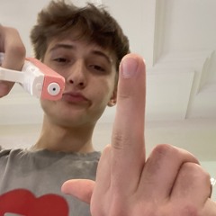 alyxwhite!
