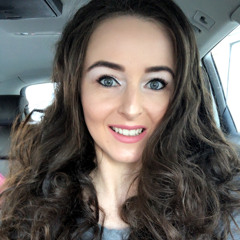 Eniko Toth