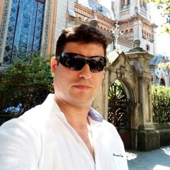 hadi negarestani