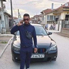 Tosun Sali