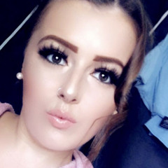 Nicole Ewart