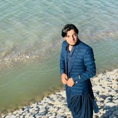 Ezat Khan