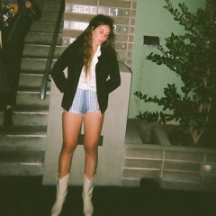 kelseytay