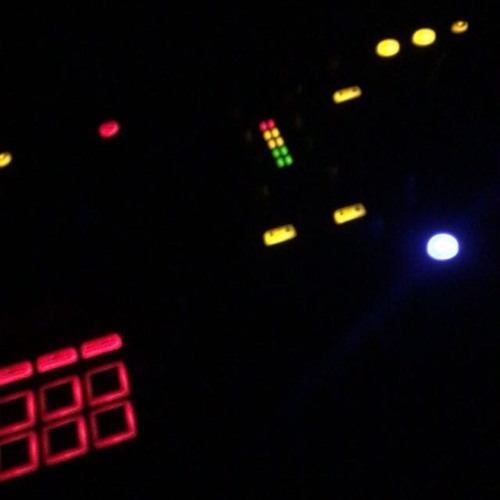 01 hardtechno rave