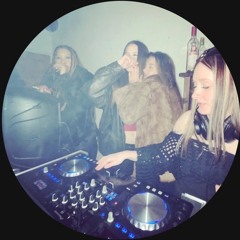 DJ leah