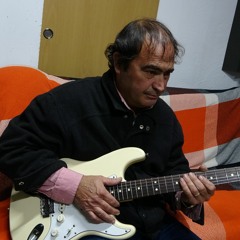 Alfonsito Guitar Player