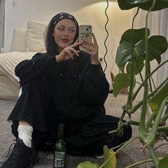Livvy Jullien