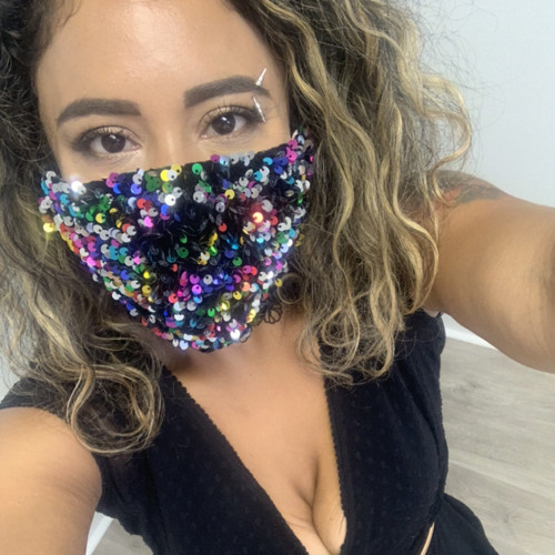 Courtney Rae’s avatar