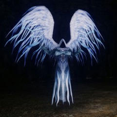 Обмазал руку керосином