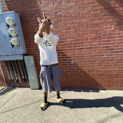 Ｓｗａｙｖｏｏ! (@swayoffshrooms._)