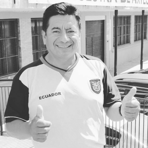 09 TENGO UN AMOR